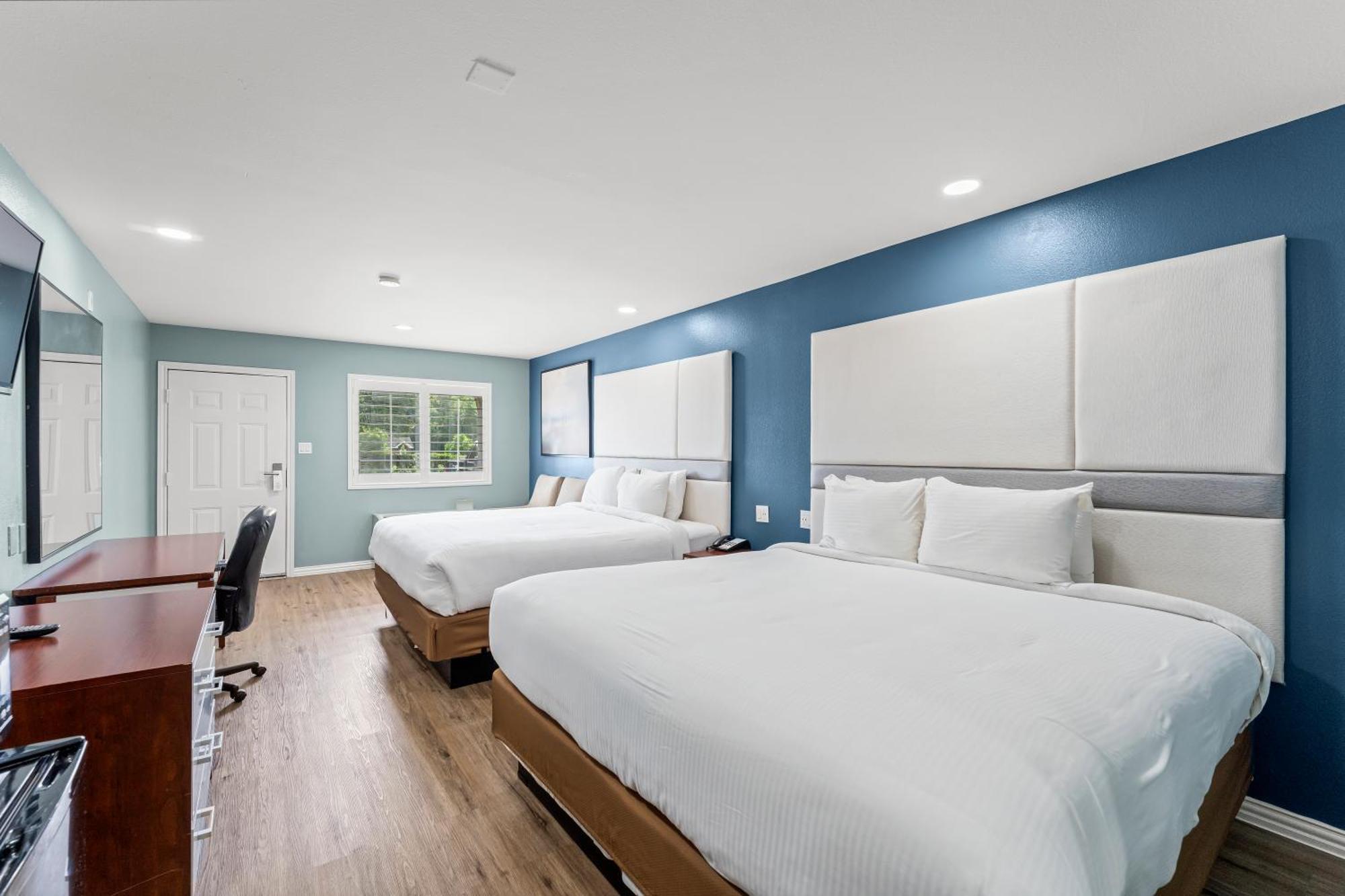 Executive Inn & Suites Магнолия Екстериор снимка